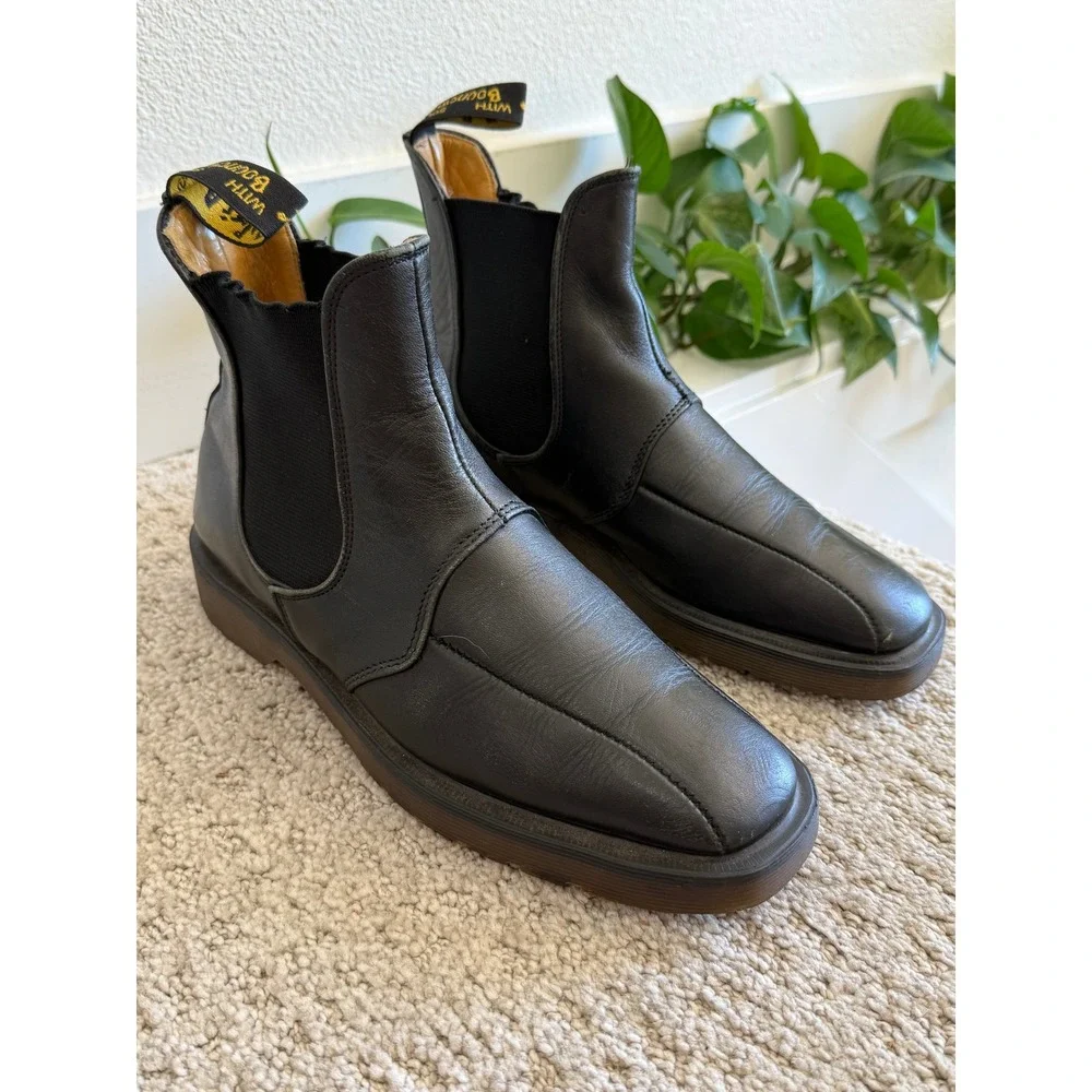 Vintage Dr. Martens Made in England Chelsea Boots Men 8 UK 7 Black Leather 90s